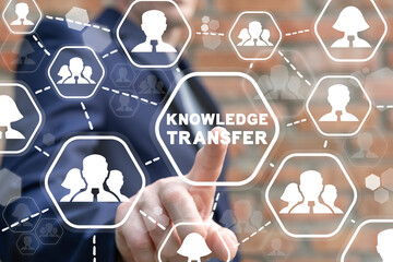 关于国家富强而奋斗杰出人物故事的手抄报 童话故事的手抄报