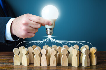 有关将心比心的名人事例