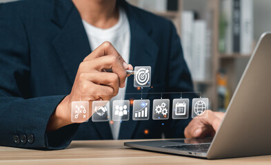 高一语文考试时阅读题答题步骤